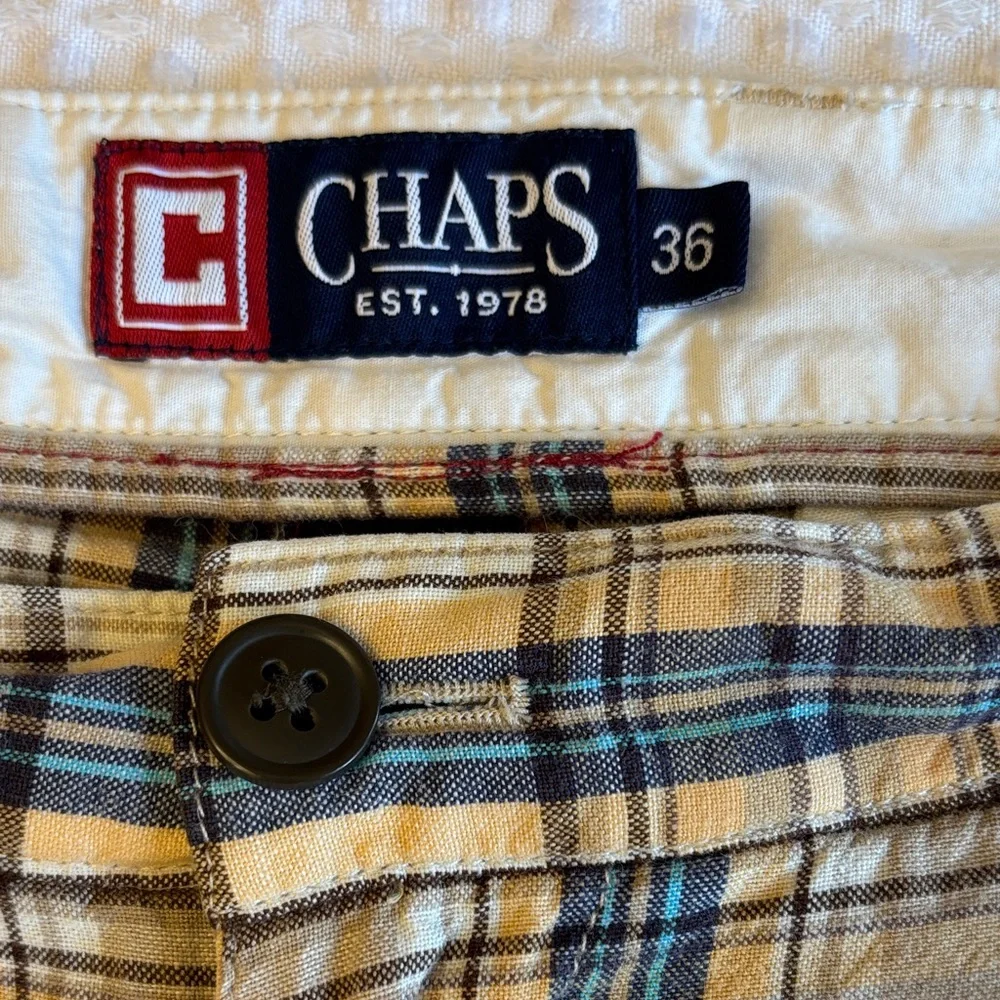 Chaps Men’s Size 36 Tan & Blue Plaid Cotton Shorts Flat Front